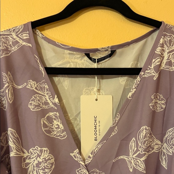 BloomChic Lavender Floral Midi Dress - Picture 3 of 7